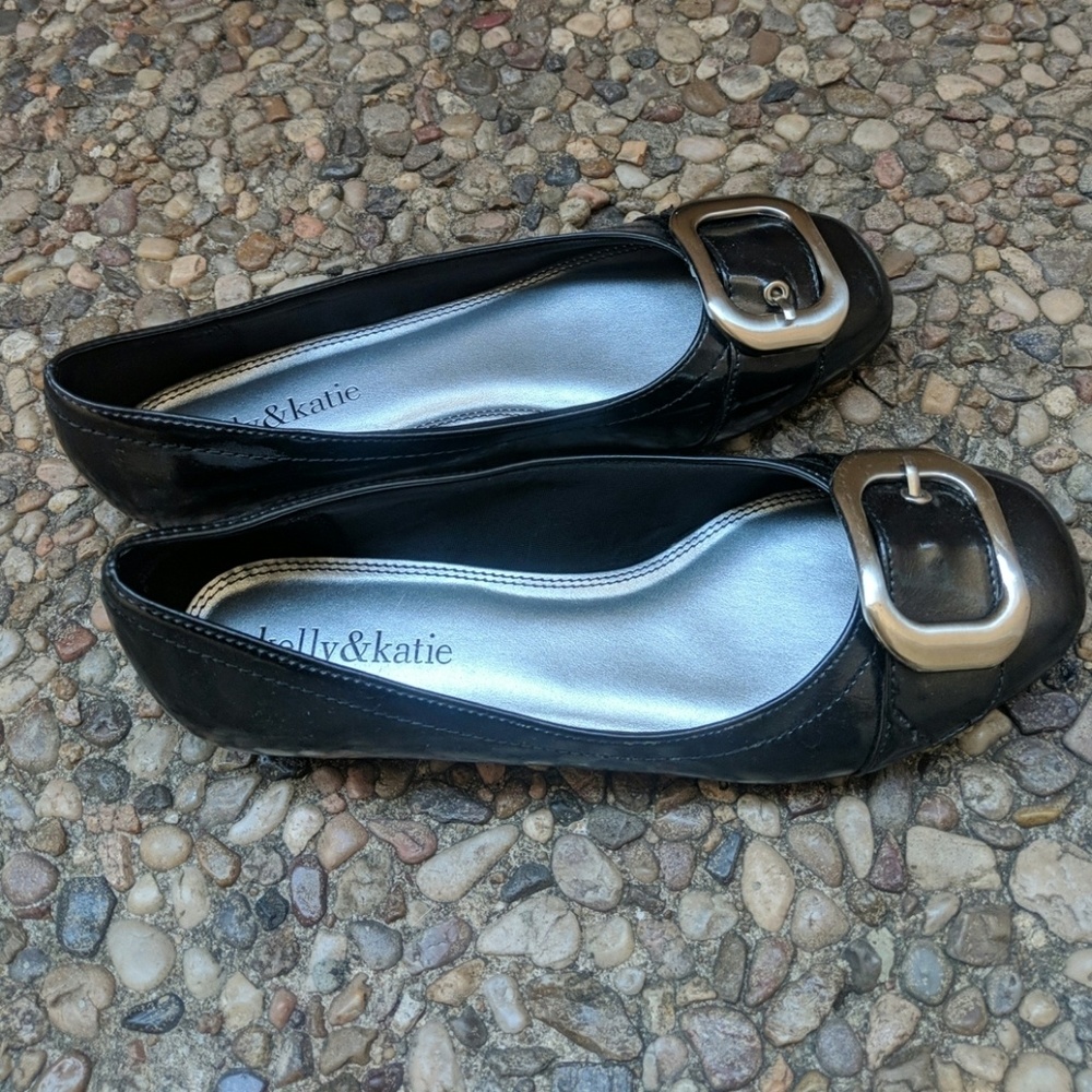 Black Womens Flats